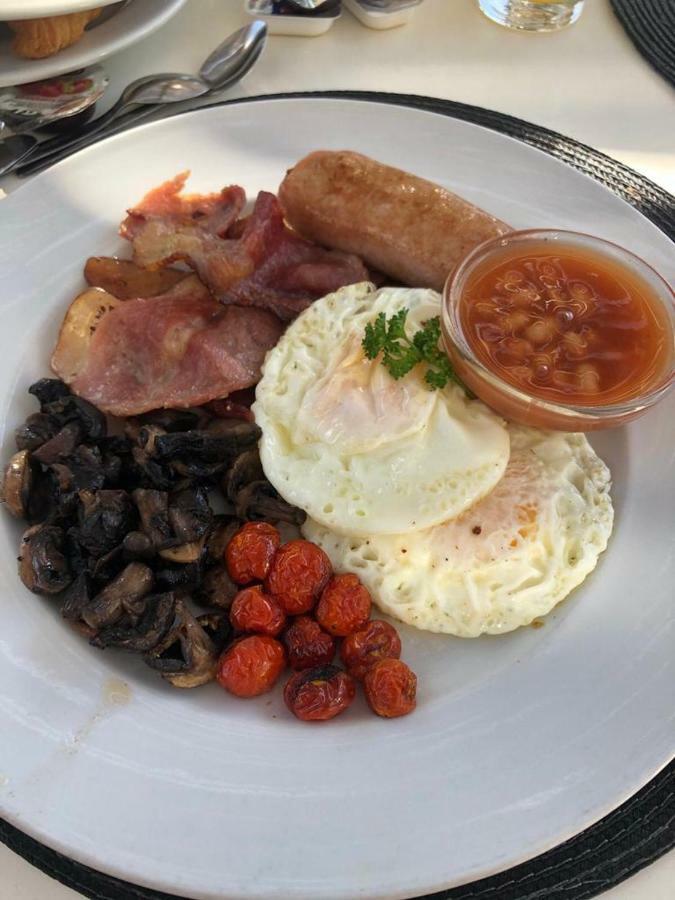 Bed and Breakfast 6 On Acacia Johannesburg Esterno foto